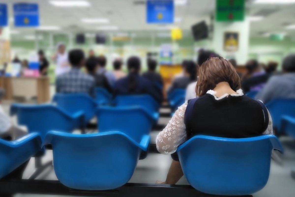 Image of a woman in a waiting room